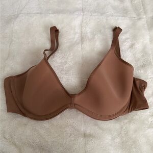 SKIMS WEIGHTLESS SCOOP BRA